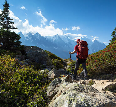 Viaggi per Single Over 50: motivi, vantaggi, destinazioni e sicurezza